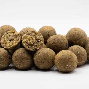 CarpGiant Explorer édes-tigrismogyorós bojli 20mm - 24mm - 30mm 1 kg kiszerelés