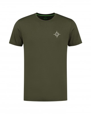Korda Compass Tee | Dark Olive zöld póló S-M-L-XL-XXL-XXXL - Image 3